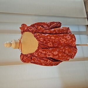 FREE PEOPLE 3/4 Sleeve blouse, ruffled cap shoulders size XL